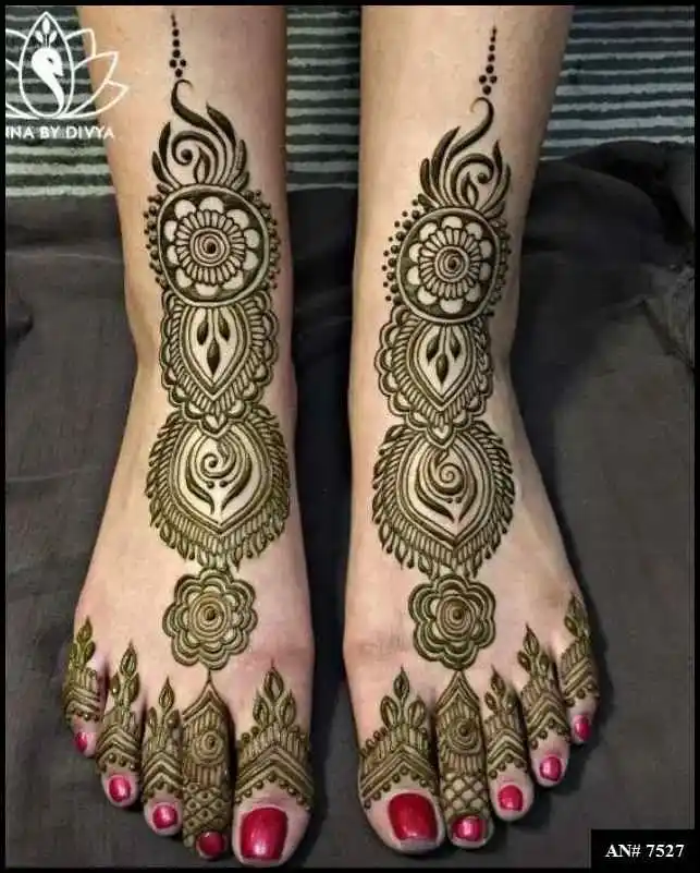 Foot Mehndi Design