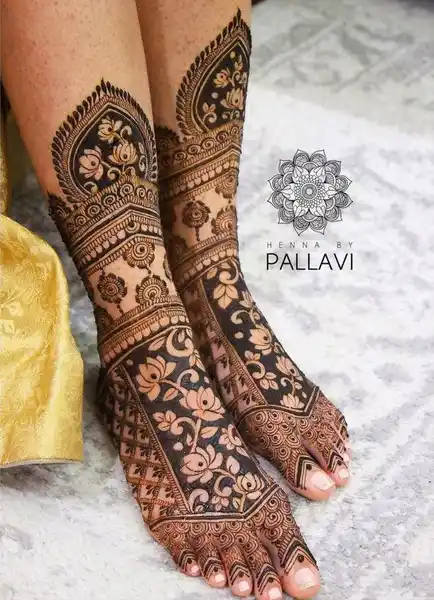 Foot Mehndi Design