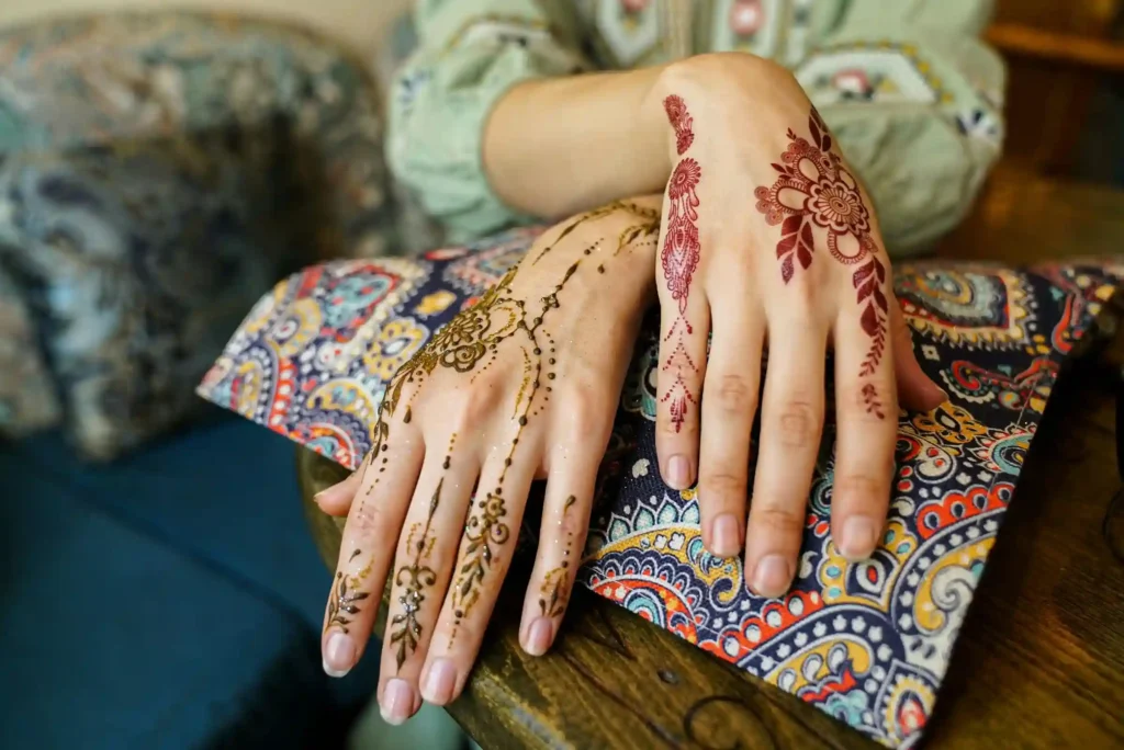 Front Hand Mehndi