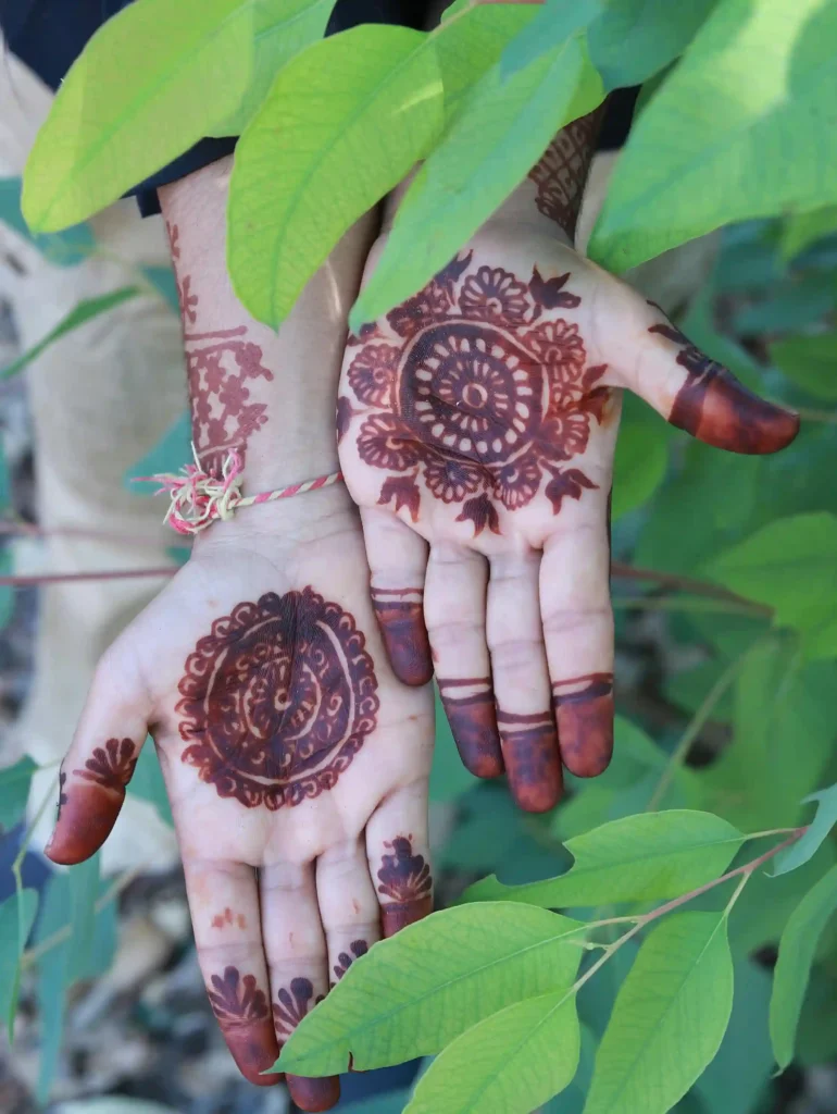 Front Hand Mehndi