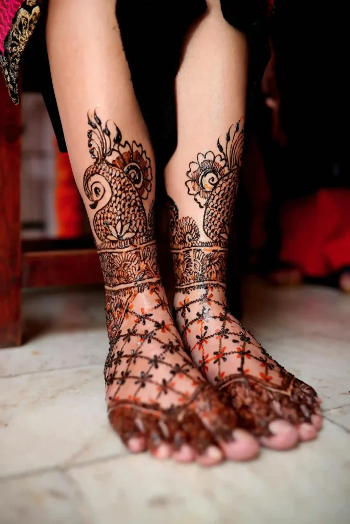 Front Hand Mehndi