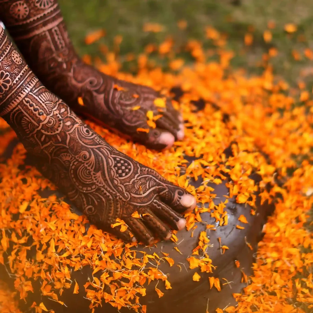 Front Hand Mehndi