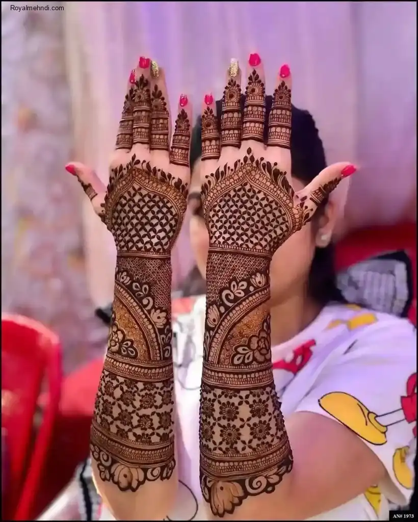 Girls Mehndi Design