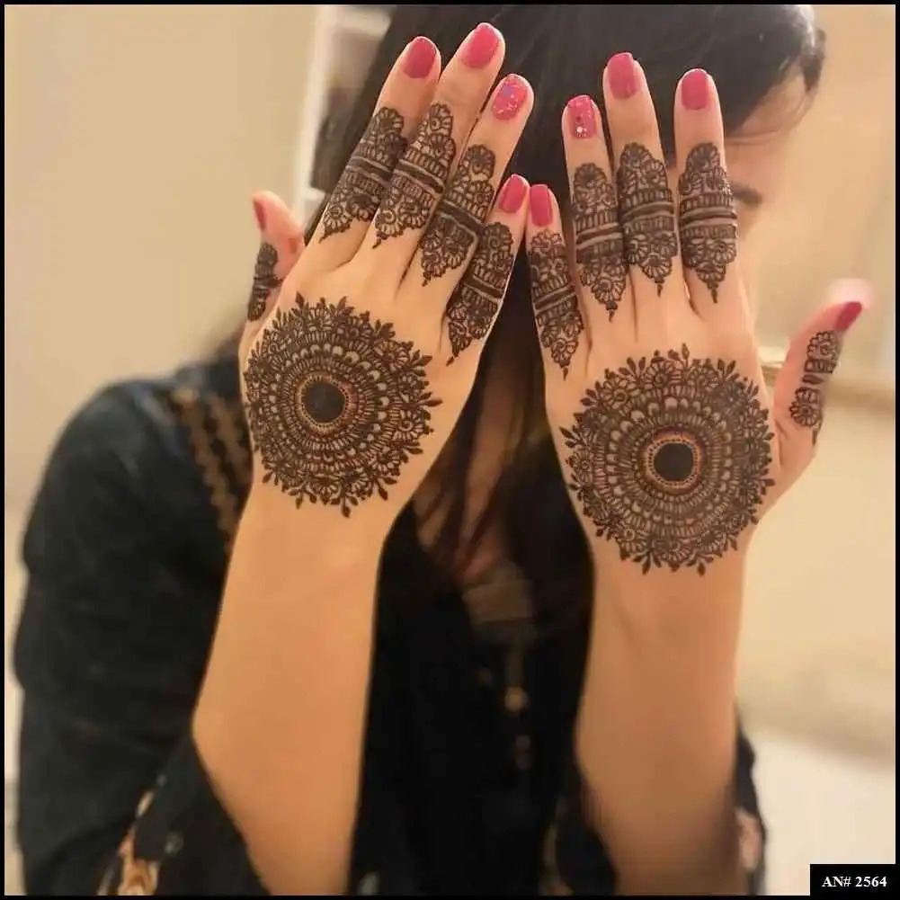 Girls Mehndi Design