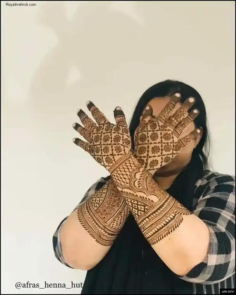 Girls Mehndi Design