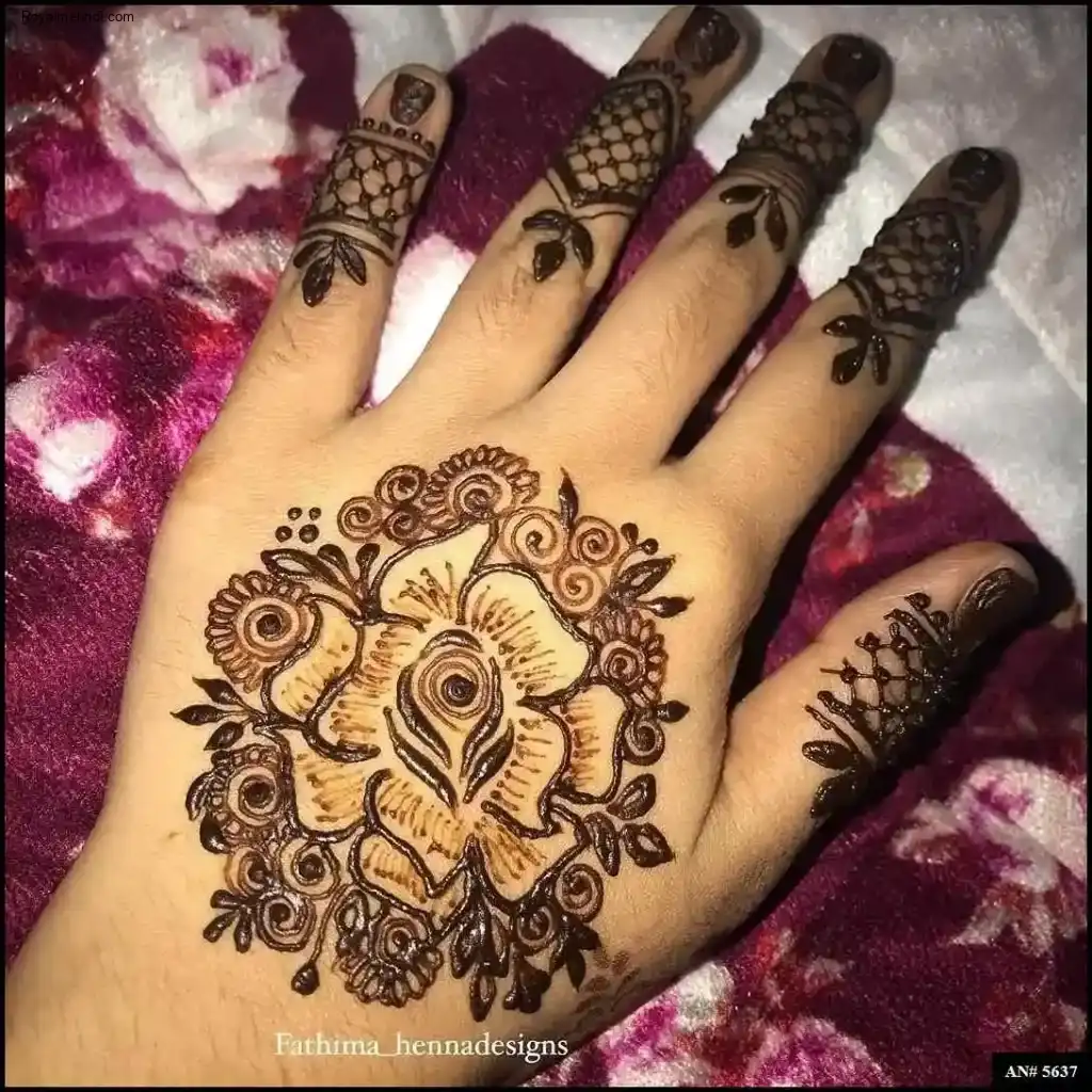 Girls Mehndi Design