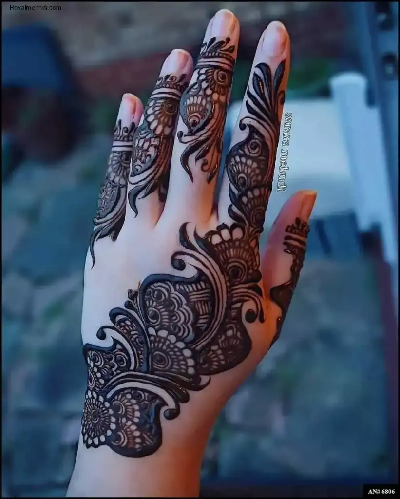 Girls Mehndi Design