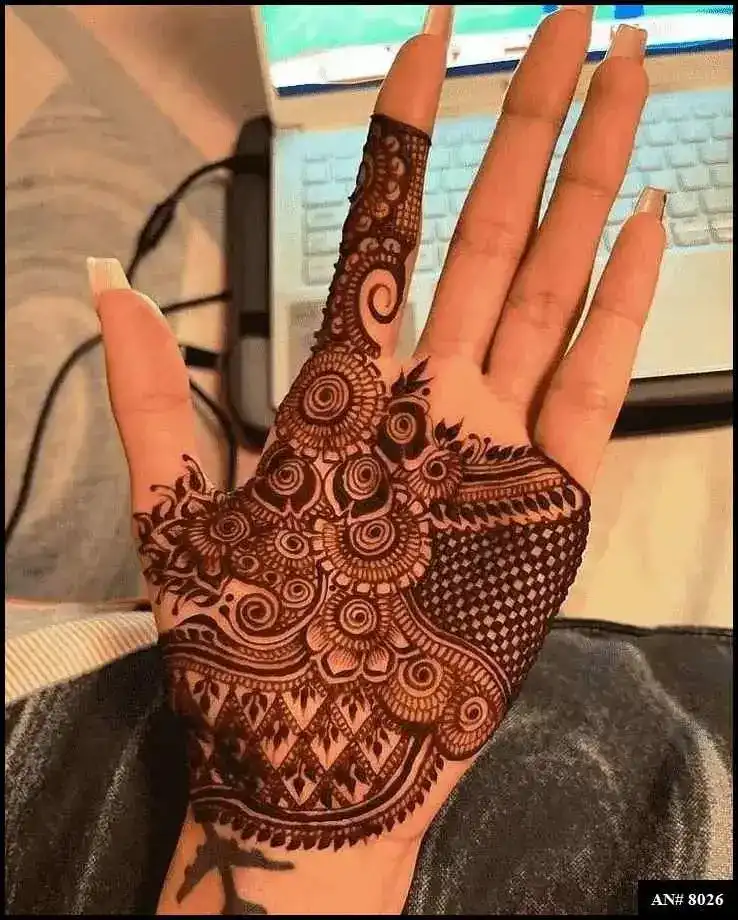 Girls Mehndi Design