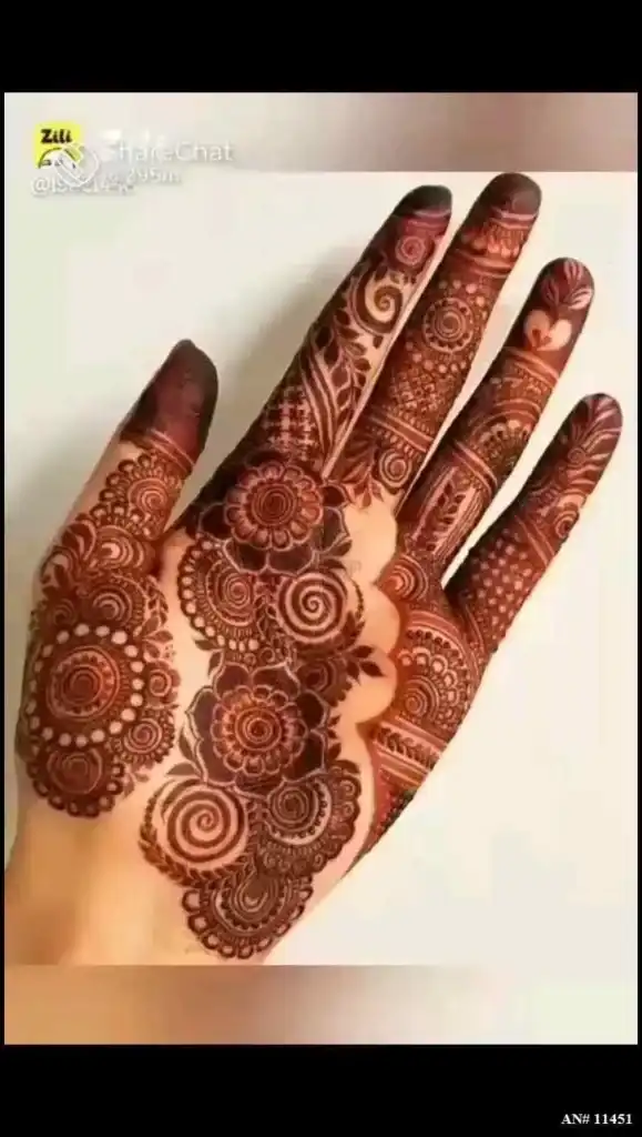 Girls Mehndi Design