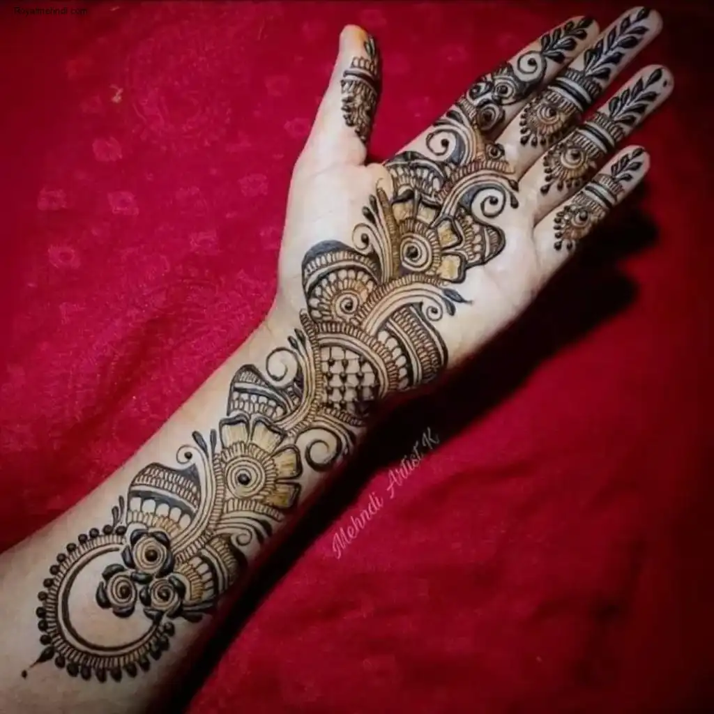 Girls Mehndi Design