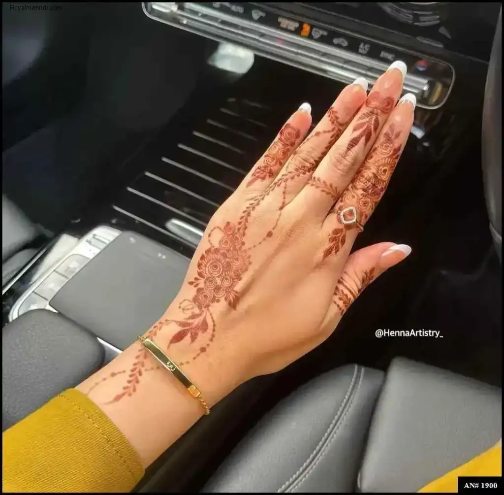 Girls Mehndi Design