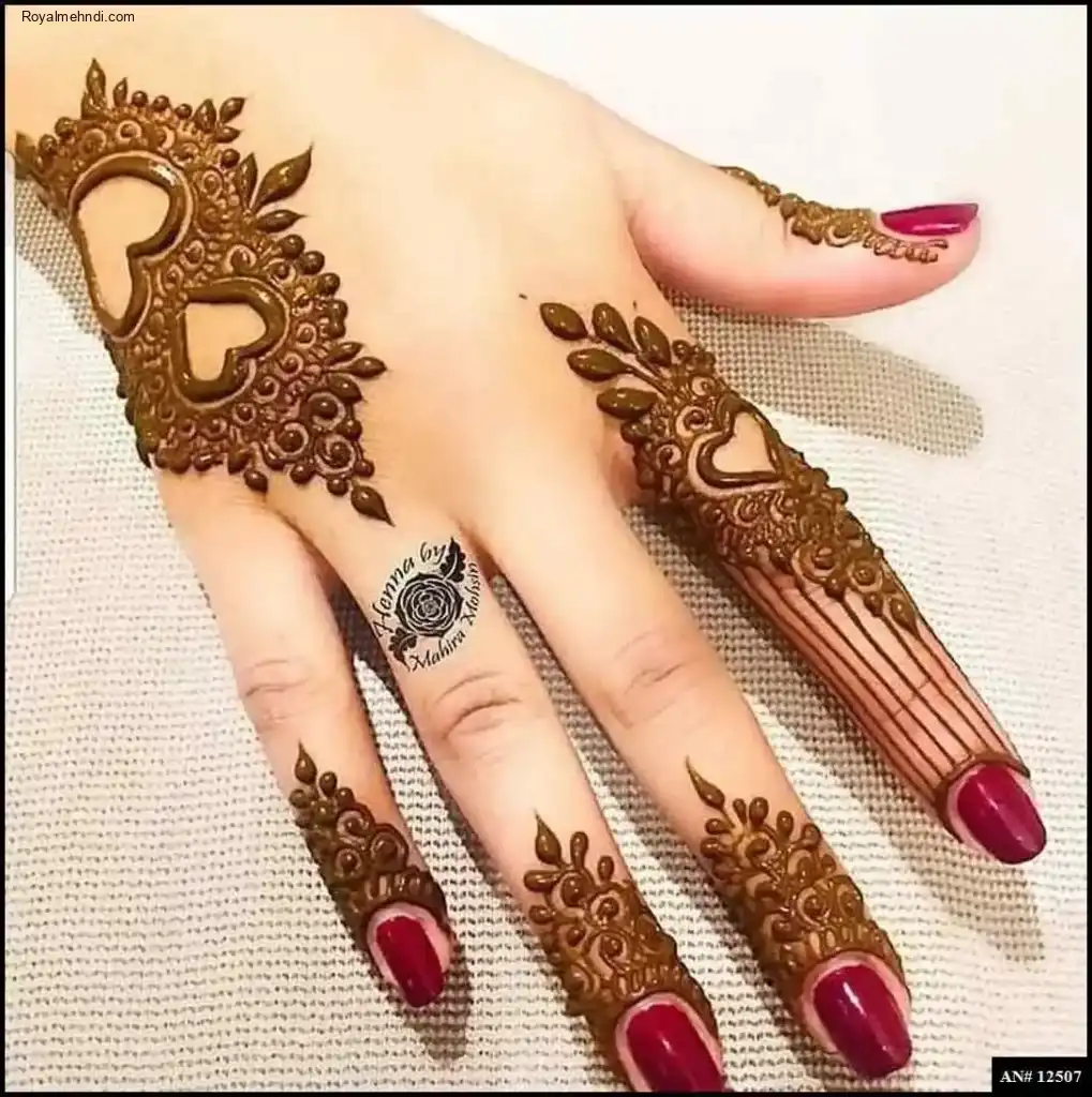 Girls Mehndi Design