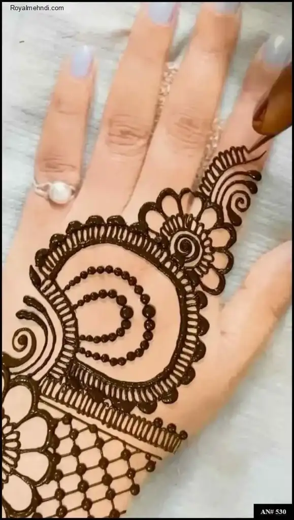 Pakistani Mehndi Design