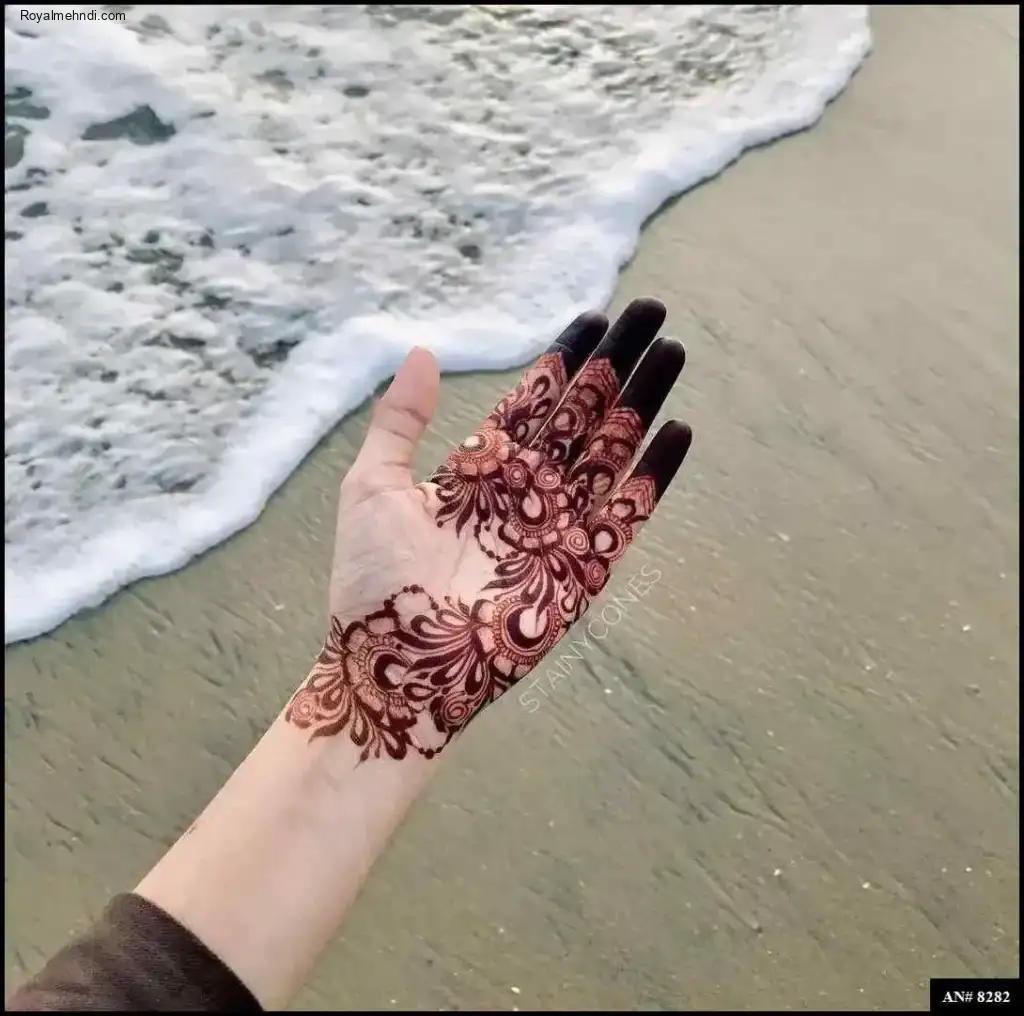 Pakistani Mehndi Design