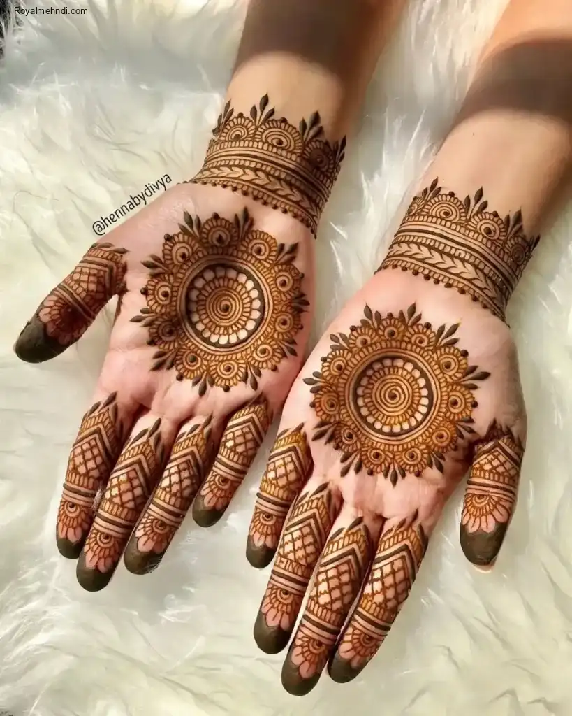 Palm Mehndi Design