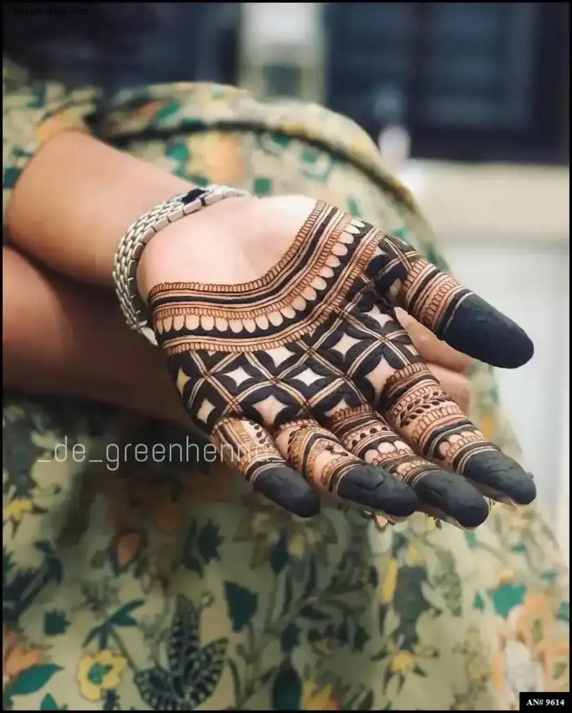 Palm Mehndi Design