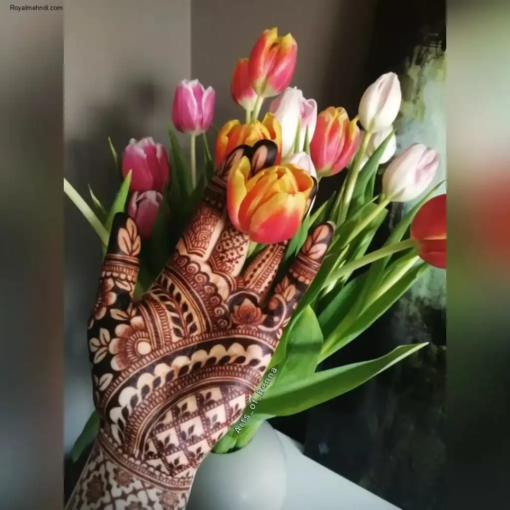Palm Mehndi Design