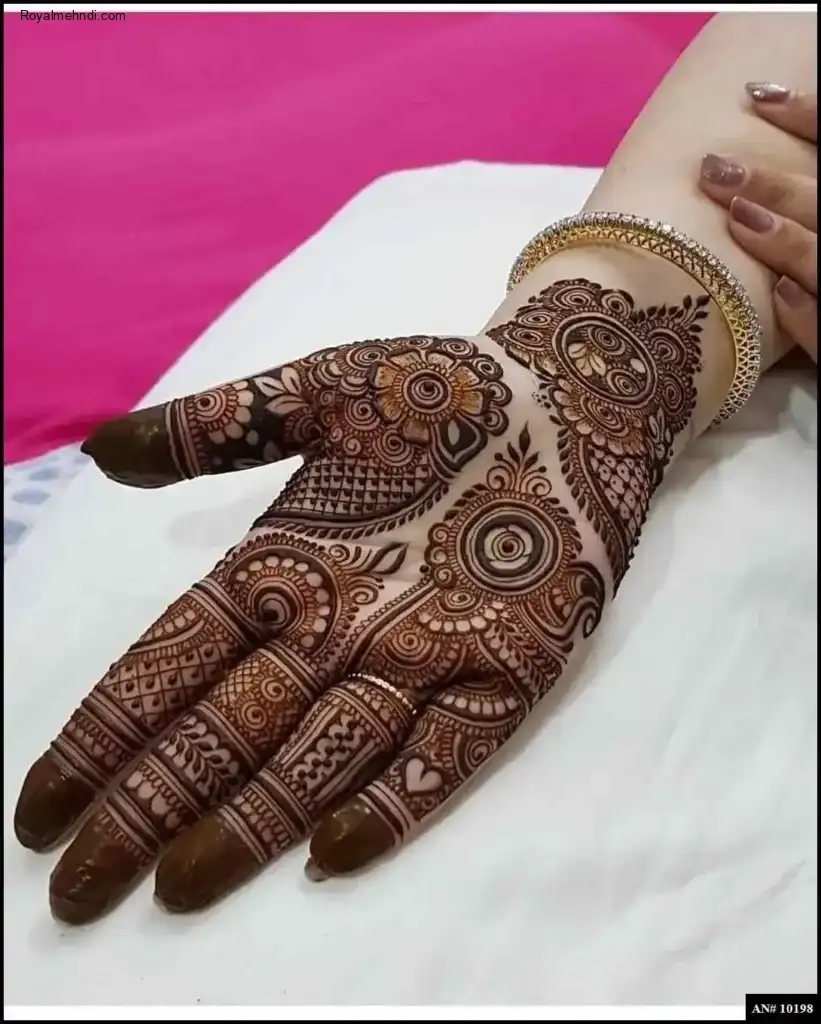 Palm Mehndi Design