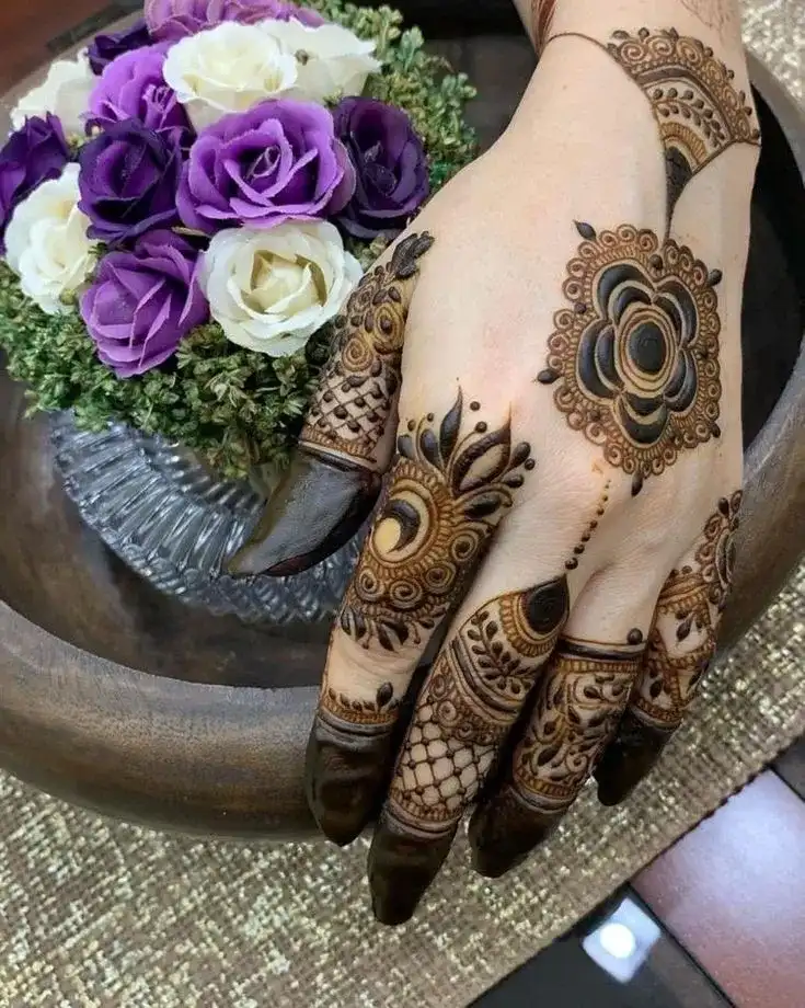 Ramadan Mehndi Design