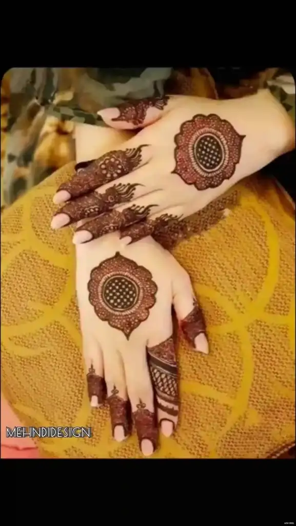 Khafif Mehndi Design