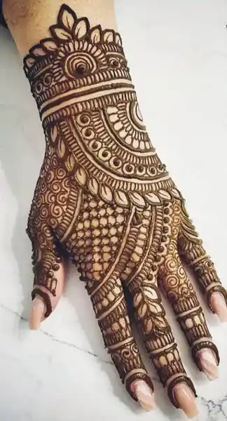 Modern Mehndi Design