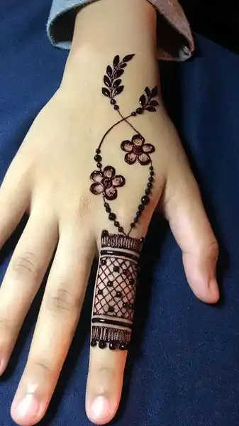 Modern Mehndi Design