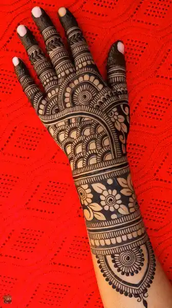 Modern Mehndi Design