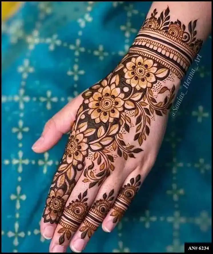 Modern Mehndi Design