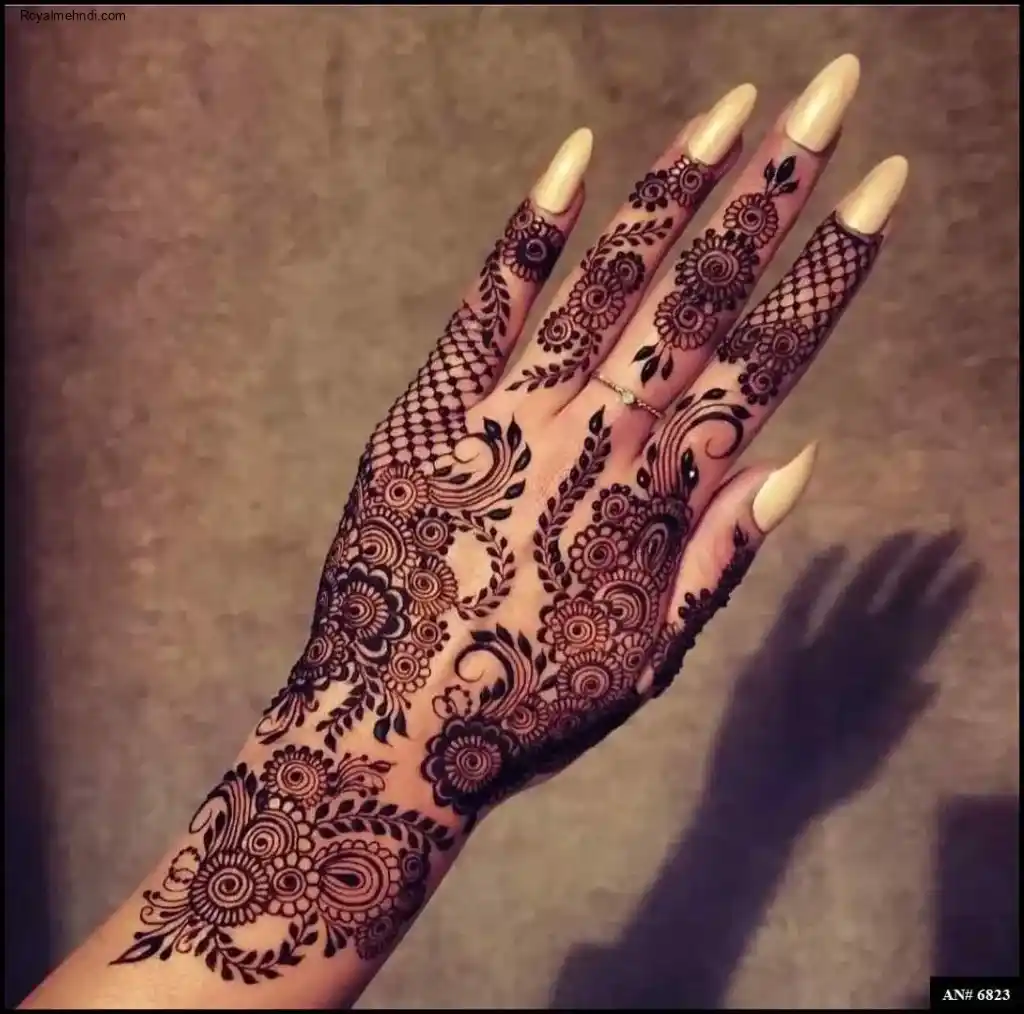Modern Mehndi Design