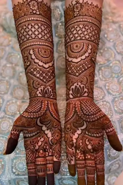 Modern Mehndi Design